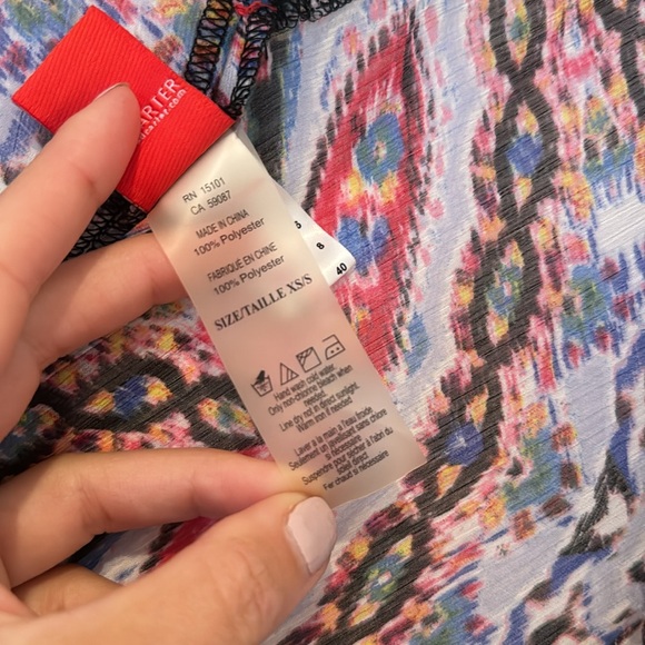 Red Carter beach cover up - Picture 3 of 4